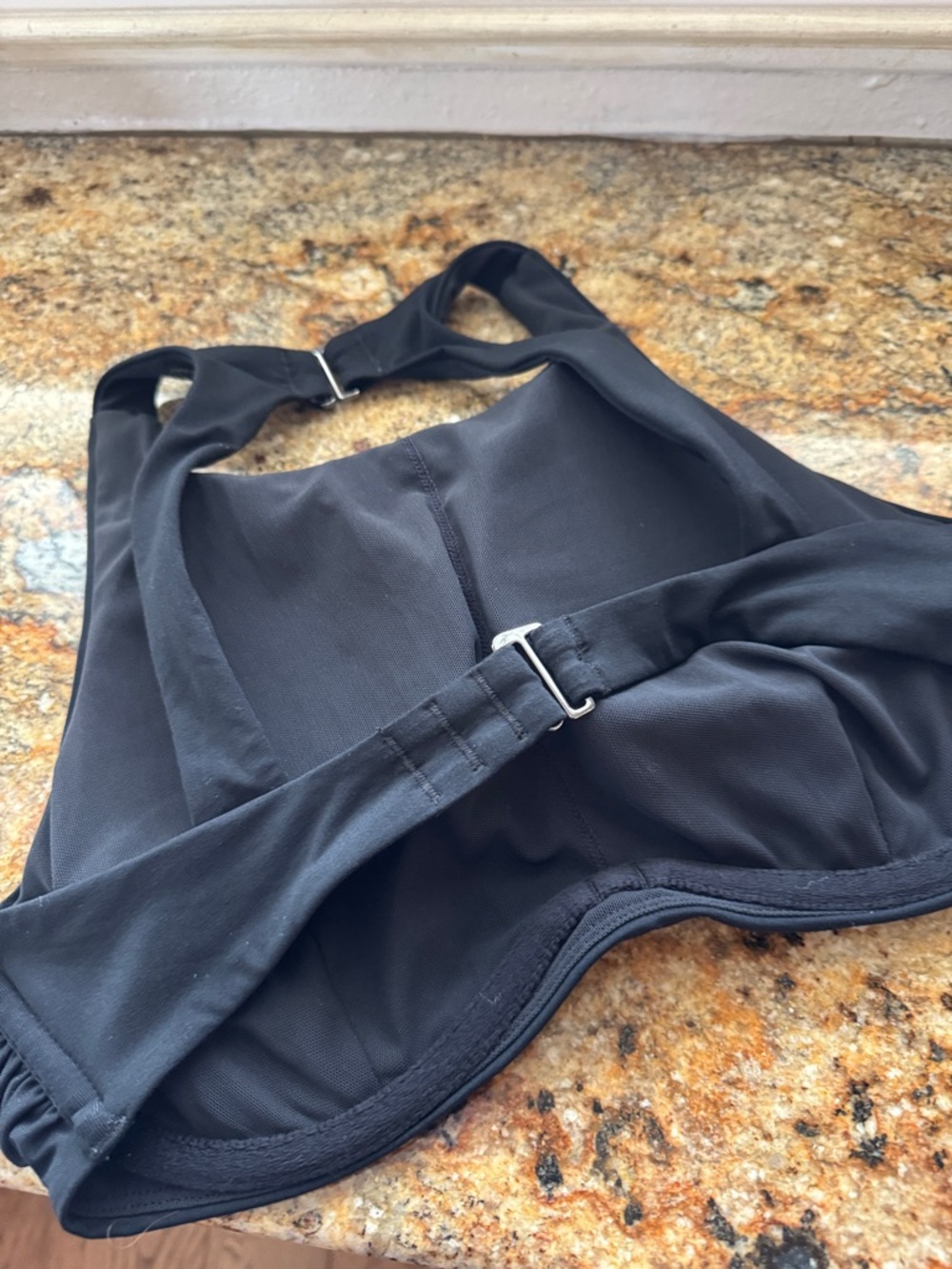 Athleta Black High Neck Swim Top with Back Clasp
Has removable pads